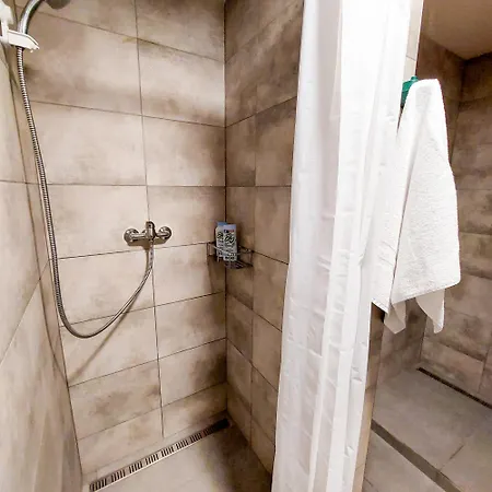 Budget E2 Privat bolig Prag